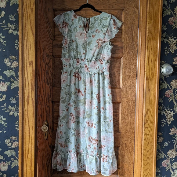 NWT Indulge in Style Pastel Floral Print Lined Ruffle V Neck Midi Dress Size XL - Picture 4 of 10